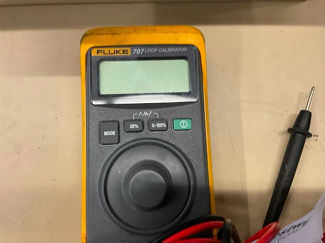 Fluke 706 loop calibrator - afbeelding 2 van  3