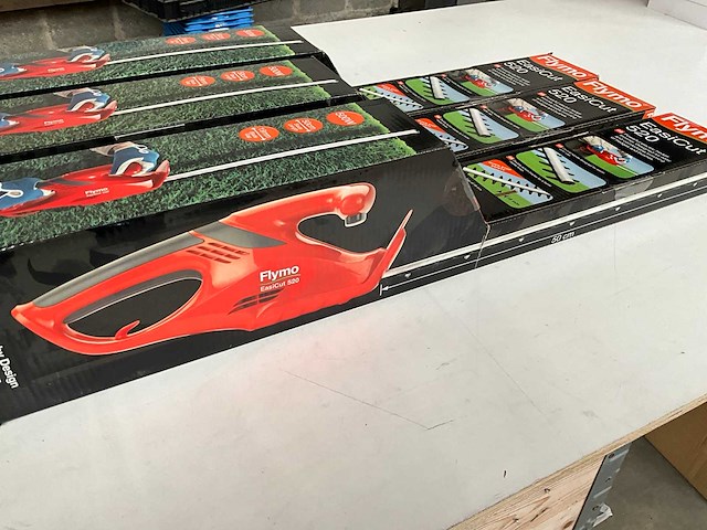 Flymo easicut 520 heggenschaar (3x) - afbeelding 4 van  6
