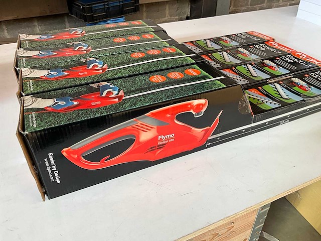 Flymo easicut 520 heggenschaar (4x) - afbeelding 2 van  6