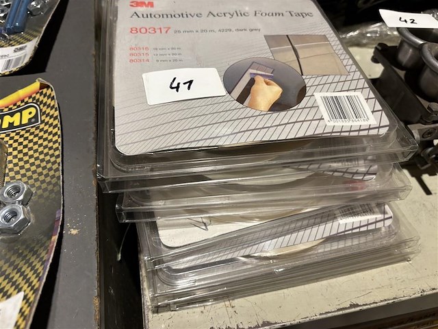 Foam tape - afbeelding 1 van  3