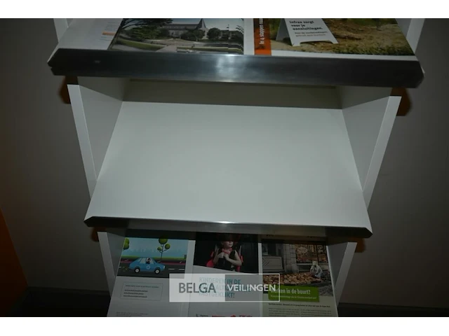 Folderkast 50x35x132 cm - afbeelding 3 van  3