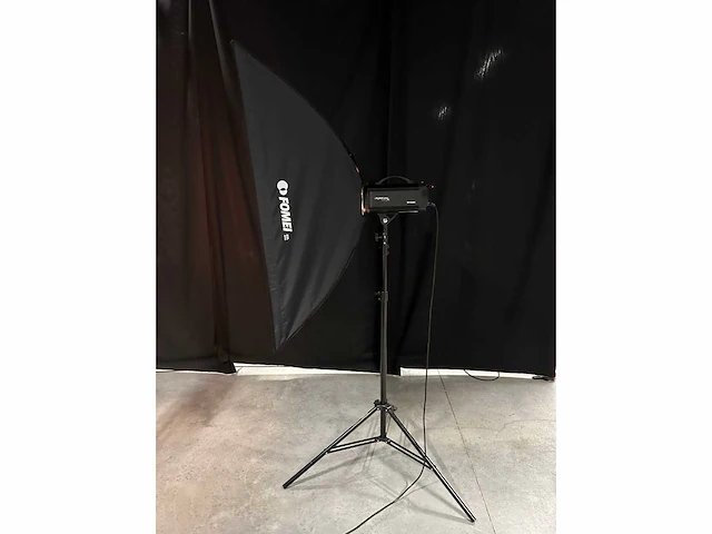 Fomei digital pro x strobe 500 w + statief + softbox medium + afstandsbediening - afbeelding 5 van  11