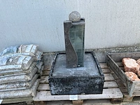 Fontein - afbeelding 1 van  4