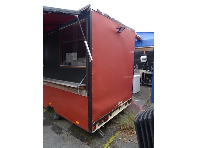 Foodtruck aanhangwagen edma - afbeelding 16 van  19