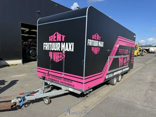 Foodtruck "frituur maxi" - afbeelding 7 van  18