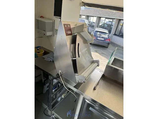 Foodtruck "pizza santa" - afbeelding 16 van  29