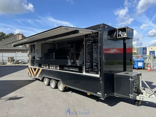 Foodtruck "pizza santa" - afbeelding 13 van  29