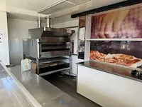 Foodtruck "pizza santa" - afbeelding 24 van  29