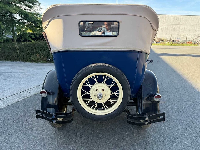 Ford - 1929 - roadster - oltimer - personenauto - afbeelding 6 van  32