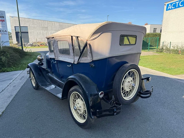 Ford - 1929 - roadster - oltimer - personenauto - afbeelding 7 van  32