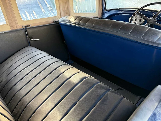 Ford - 1929 - roadster - oltimer - personenauto - afbeelding 21 van  32