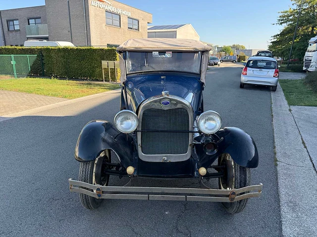Ford - 1929 - roadster - oltimer - personenauto - afbeelding 29 van  32