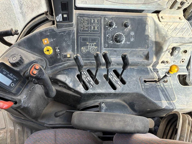 Ford - 1998 - 8360 dt - vierwielaangedreven landbouwtractor - afbeelding 5 van  23