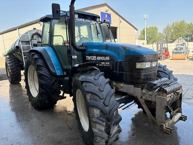 Ford - 1998 - 8360 dt - vierwielaangedreven landbouwtractor - afbeelding 1 van  23