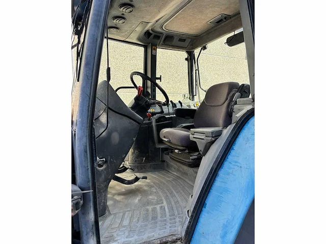 Ford - 1998 - 8360 dt - vierwielaangedreven landbouwtractor - afbeelding 21 van  23