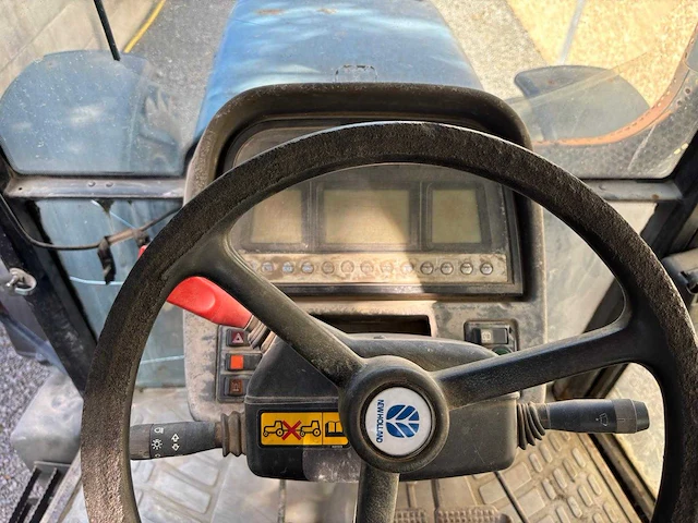 Ford - 1998 - 8360 dt - vierwielaangedreven landbouwtractor - afbeelding 23 van  23