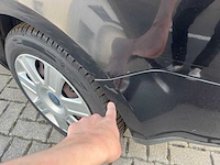 Ford - 2005 - cmax - personenauto - afbeelding 6 van  26