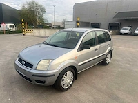 Ford - 2005 - fiesta - personenauto - afbeelding 12 van  23