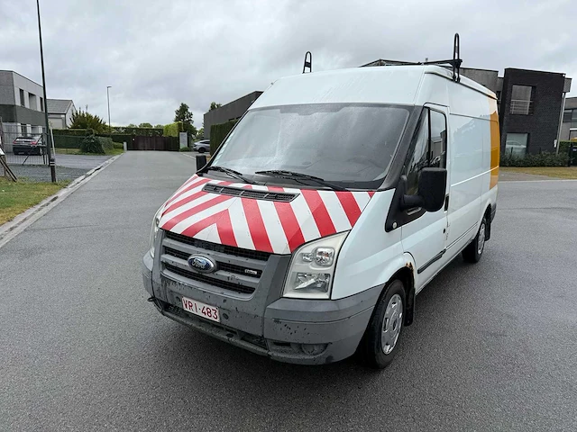 Ford - 2006 - transit - personenauto - afbeelding 30 van  32