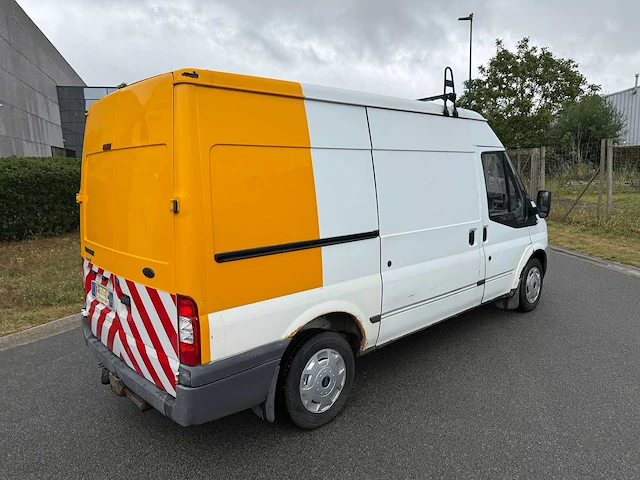Ford - 2006 - transit - personenauto - afbeelding 31 van  32