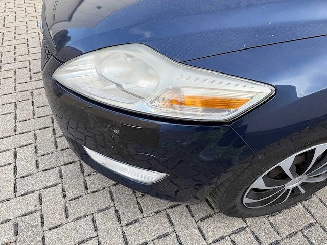Ford - 2007 - mondeo - personenauto - afbeelding 14 van  32
