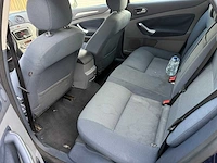 Ford - 2007 - mondeo - personenauto - afbeelding 17 van  32