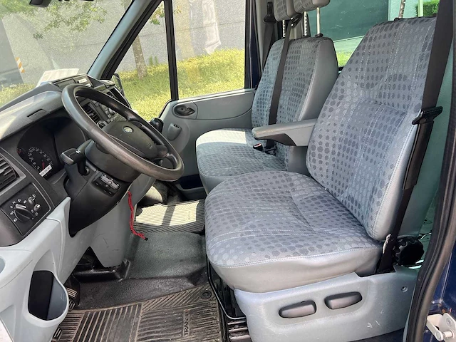 Ford - 2008 - transit - rolstoelvervoer - personenauto - afbeelding 28 van  41