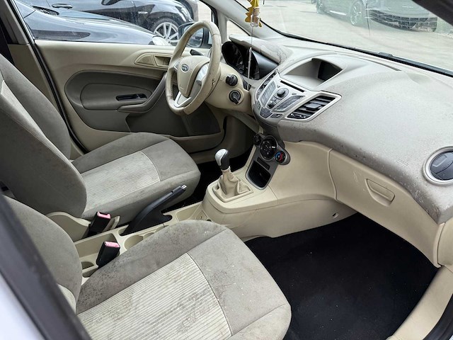 Ford - 2010 - fiesta - personenauto - afbeelding 13 van  14