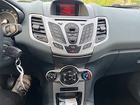 Ford - 2011 - fiesta - personenauto - afbeelding 14 van  22