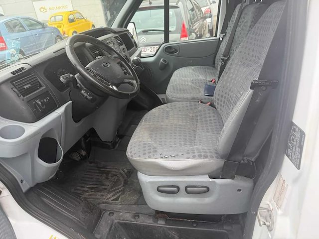 Ford - 2011 - transit - personenauto - afbeelding 3 van  17