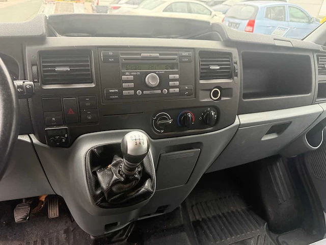 Ford - 2011 - transit - personenauto - afbeelding 7 van  17