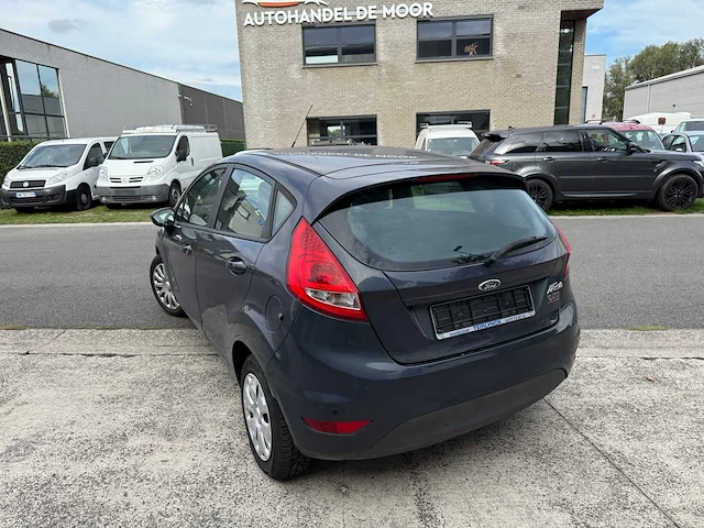 Ford - 2012 - fiesta - personenauto - afbeelding 2 van  26