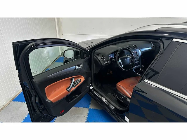 Ford - 2012 - mondeo - personenauto - afbeelding 30 van  50