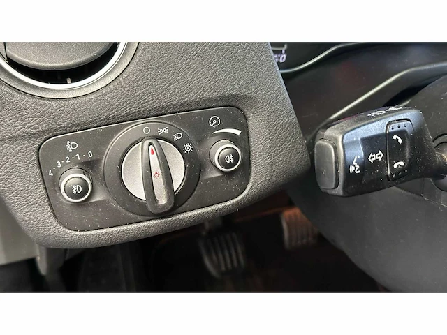 Ford - 2012 - mondeo - personenauto - afbeelding 31 van  50