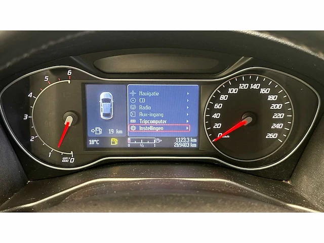 Ford - 2012 - mondeo - personenauto - afbeelding 33 van  50