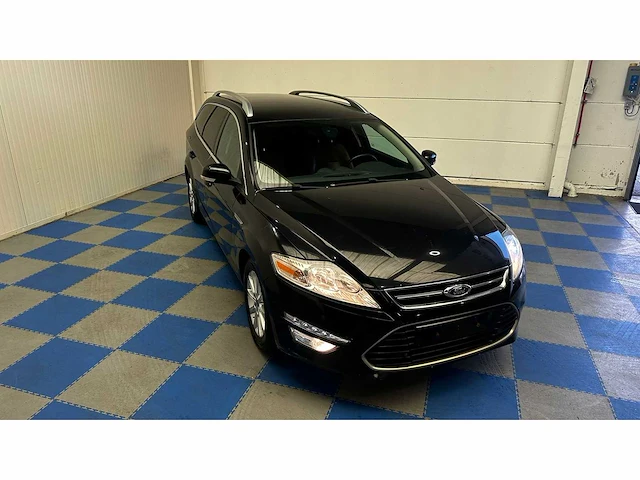 Ford - 2012 - mondeo - personenauto - afbeelding 23 van  50