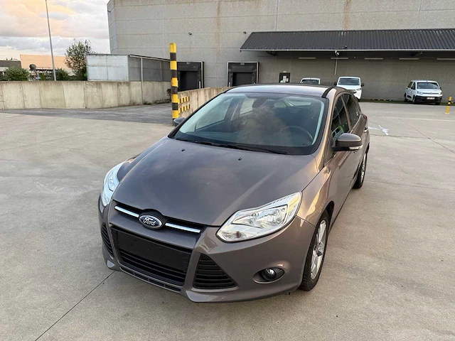 Ford - 2013 - focus - personenauto - afbeelding 23 van  27