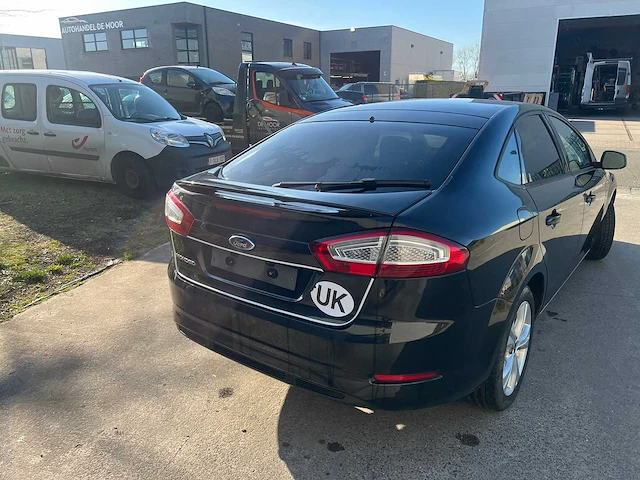 Ford - 2014 - mondeo - personenauto - afbeelding 12 van  12