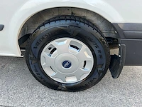 Ford - 2014 - transit - ambulance - personenauto - afbeelding 10 van  37