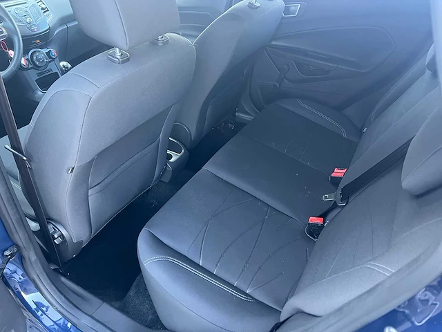 Ford - 2016 - fiesta - personenauto - afbeelding 10 van  22
