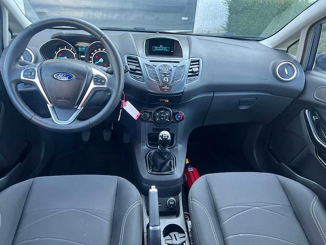 Ford - 2016 - fiesta - personenauto - afbeelding 11 van  22