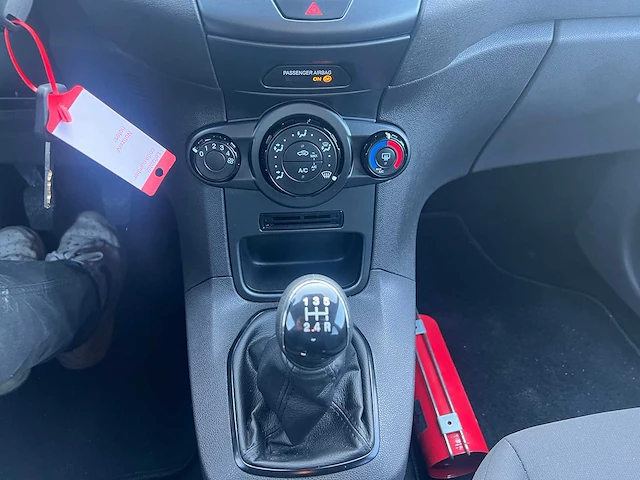 Ford - 2016 - fiesta - personenauto - afbeelding 15 van  22