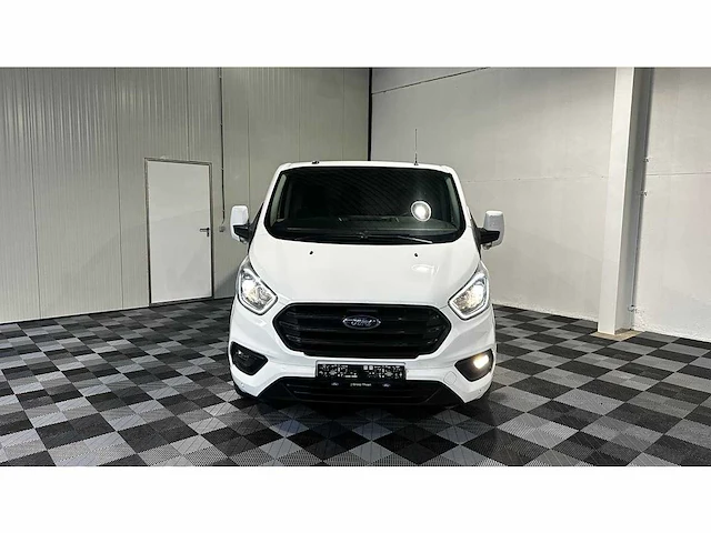 Ford - 2019 - transit custom - personenauto - afbeelding 8 van  36