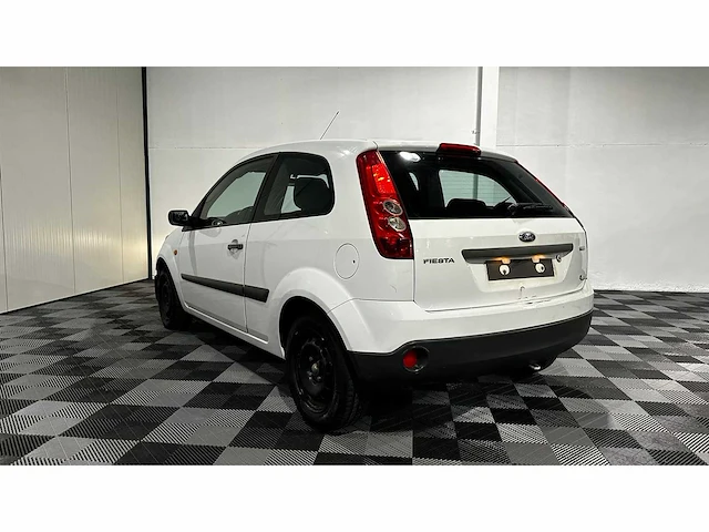 Ford - fiesta - 1.4 tdci - personenauto - afbeelding 3 van  31