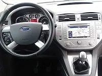 Ford - kuga - - afbeelding 4 van  20