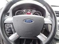Ford - kuga - - afbeelding 5 van  20