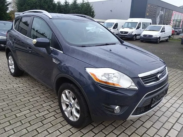 Ford - kuga - - afbeelding 18 van  20