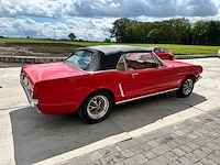 Ford - mustang cabrio - oldtimer - afbeelding 3 van  61
