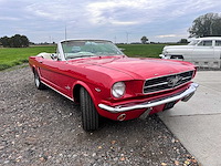 Ford - mustang cabrio - oldtimer - afbeelding 39 van  61
