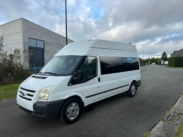 Ford - tourneo - transit - bedrijfswagen - afbeelding 1 van  47